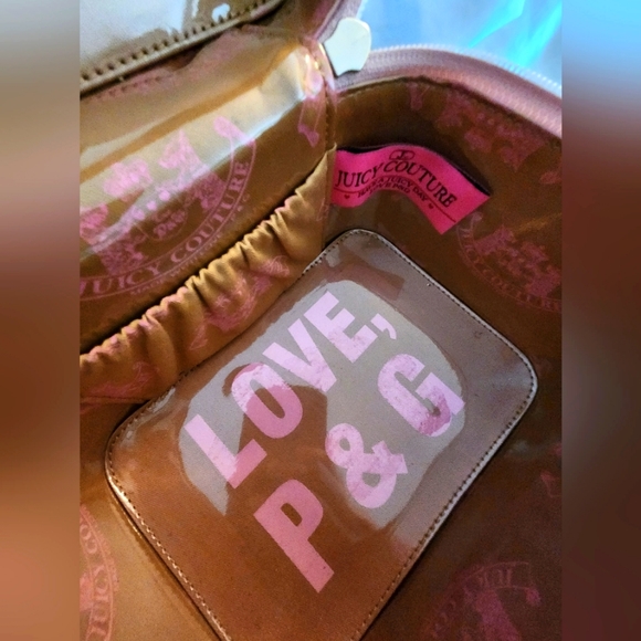 SOLD Juicy Couture Train Case Make-Up Bag - Picture 4 of 7